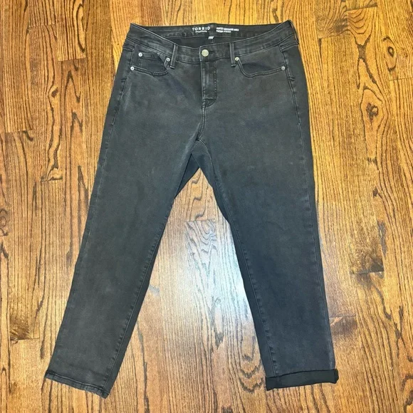 Torrid Perfect Boyfriend Ankle Vintage Stretch Jean. Size 14R - Picture 2 of 5